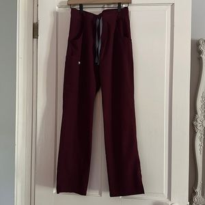 XS cargo regular length Figs scrub pant